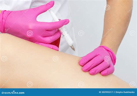 Lipolytic Injections for Burning Fat on the Abdomen, Legs and Thighs of ...