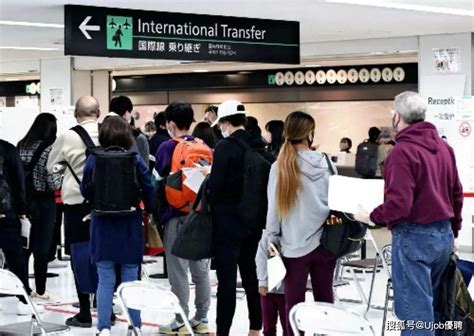 国家移民管理局进一步调整外国人来华签证及入境政策-新华网