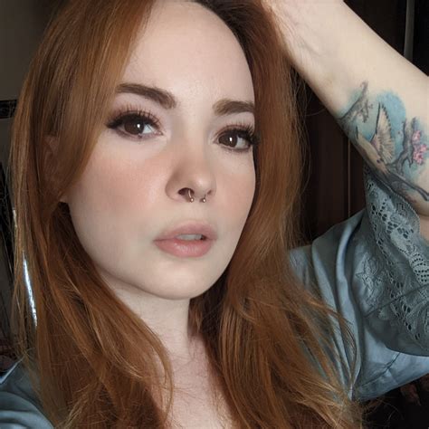 TW Pornstars - Summer Hart. Twitter. #NewProfilePic. 7:57 PM - 3 Aug 2022