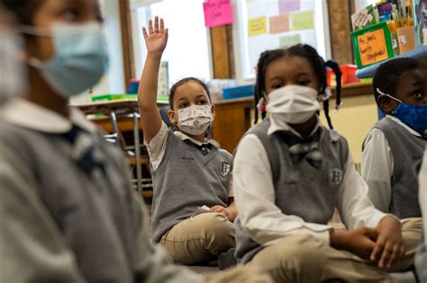Masks Cut Covid Spread in Schools, Study Finds - The New York Times