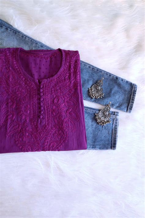 Short Kurtas – Page 3 – Noor Chikankari