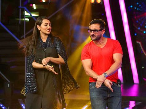 Katrina Kaif, Saif Ali promote Phantom on Indian Idol sets | Hindustan ...