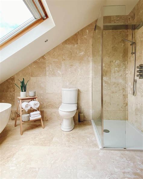 20 Chic Floor-To-Ceiling Tiled Bathroom Ideas for Any Style