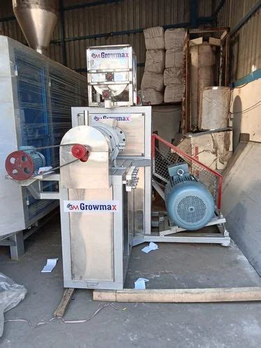 Soya Nuggets Extruder Machine - 60 Kg Soya Nuggets Extruder Machine ...