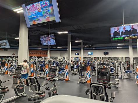 CRUNCH FITNESS - LAS CRUCES - 320 Wyatt Dr, Las Cruces NM - Hours ...