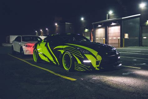 Vehicle Wraps & Graphics - SignWrapz