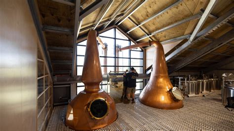 Peated Single Malt Whisky Flight | Activities & Day Trips in Auckland ...