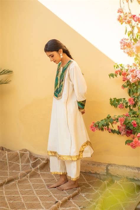 Atman SS 2023 – Priyanka Raajiv