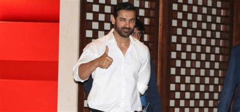 7 Best Celebrity Moments That Are Proof That Indian Actors Only Dress ...