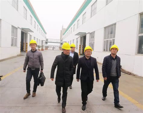 发往江苏泰州市的数控母排加工机已顺利出发-山东力建数控设备有限公司