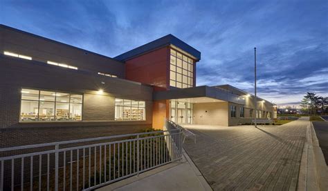 Bay-Brook Elementary/Middle School | Carroll Engineering, Inc.
