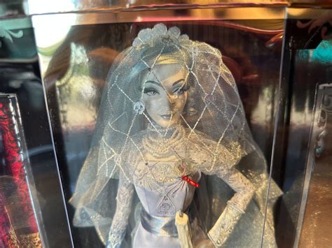 Haunted Mansion Bride Doll Has Materialized in Walt Disney World ...