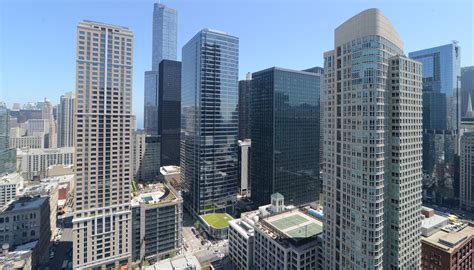 River North Chicago Luxury Apartments - Luxury Apartments & Rentals in ...