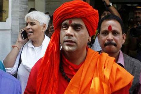 And Swami Chakrapani wants to make the moon a Hindu nation and ...