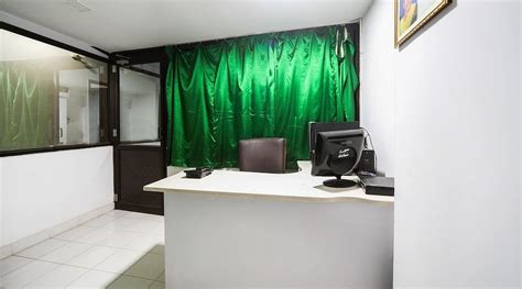 SPOT ON SHAPPY INN KOYAMBEDU NEAR PVR SPI PALAZZO CHENNAI (Chennai ...