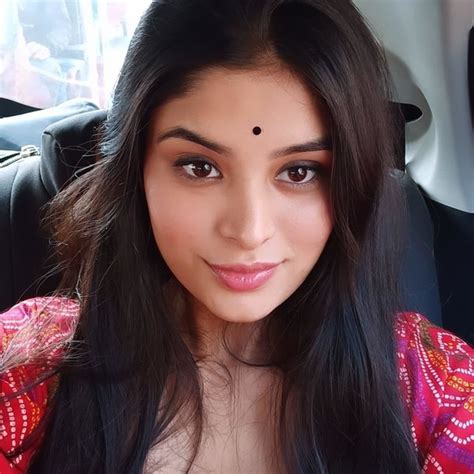 Bhumi - Jaipur,Rajasthan : I am a artist who teaches the fantastic and ...