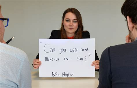 Bad Interview Clips 的图像结果