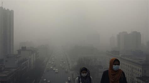 Delhi Chokes, So Does AQI Data: Air Quality Monitors Go Blank For ...