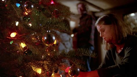 The Hand (1981) - AZ Movies