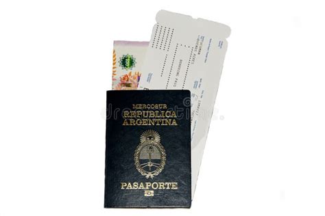 阿根廷护照 库存图片. 图片 包括有 旅行, 护照, 旅游业, 空白, 国际, 通过, 办公室, 玻璃 - 110004663