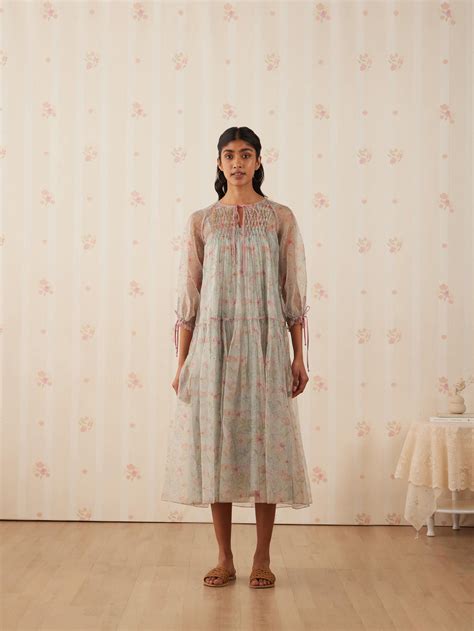 Seaside Tier Dress: Embrace Summer in Stunning Aqua Organza