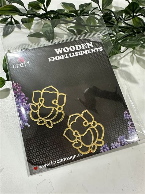 iCraft Acrylic Embellishment- AE 7