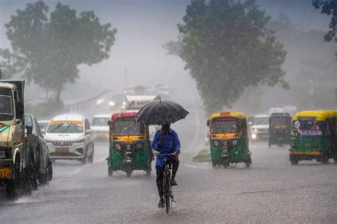 18 dead as heavy rains lash North India, rivers in spate