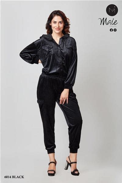 6014 Women's Velvet Jumper Co-ord set – Maiefashion