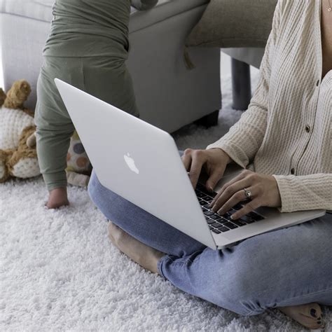 55 Inspirational Hard Working Mom Quotes