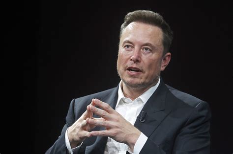 What is Elon Musk IQ Score? Is He Really Smart?