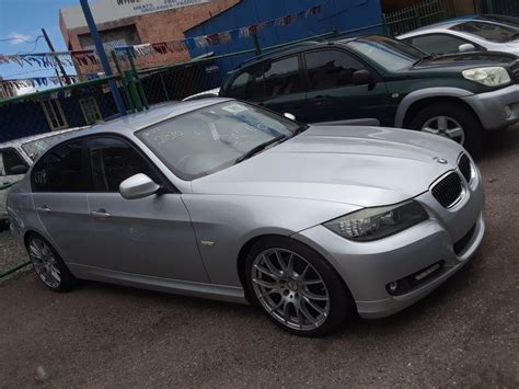 2010 BMW 320i for sale in Boulevard Kingston St Andrew - Cars