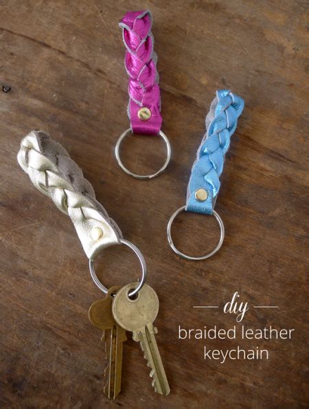 30 Creative DIY Keychain Ideas You Can Make Easily ⋆ Bright Stuffs