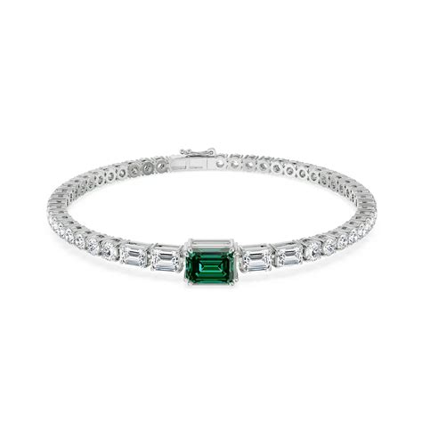 Buy Nina Emerald Lab Diamond Bracelet Online At Emori