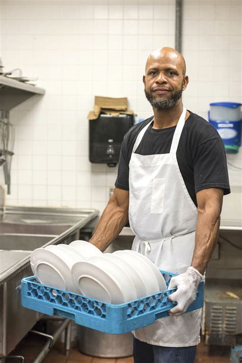 Restaurant Dishwasher Job