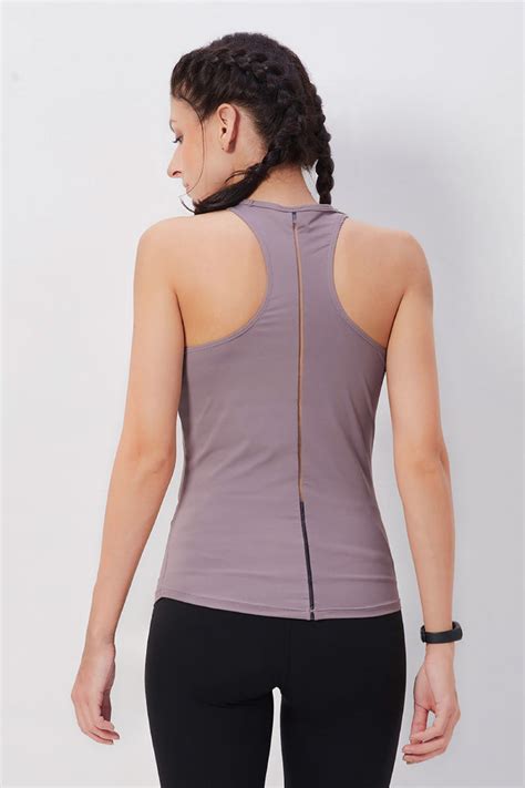 Buy Sportswear & Activewear for Women - SEEQ