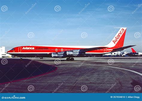 Avianca Boeing B-707-321B HK-2070X CN19266 LN531 . Editorial Image ...