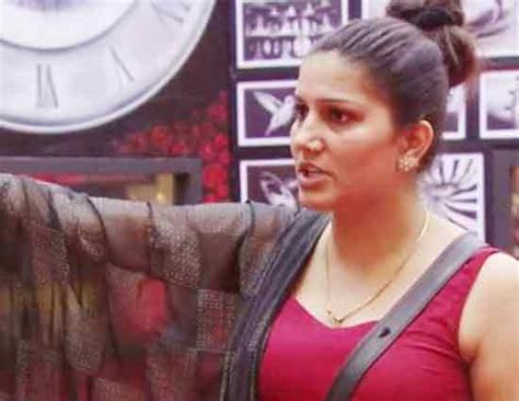 #BB11 What Made Daring Sapna Cry Inside The House - lifeberrys.com