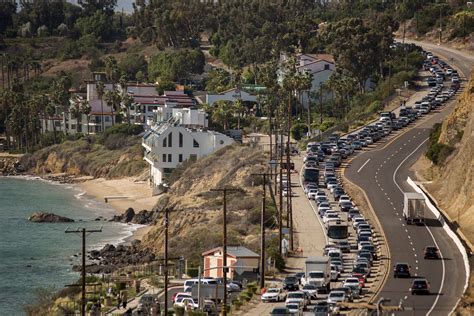 PCH Closures This Week In Malibu For Debris Removal From Woolsey Fire ...