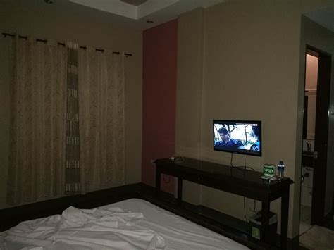 CITY COAST HOTEL (Gumaca) - Hotel Reviews & Photos - Tripadvisor