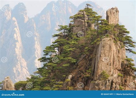 China Mountain 的图像结果