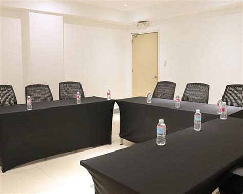 GO HOTELS NORTH EDSA (Quezon City) - Hotel Reviews, Photos, Rate ...