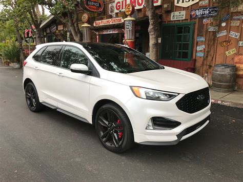Performance Edge: The 2019 Ford Edge ST AWD