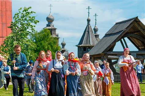 Приметы на Троицу: что можно и нельзя делать в праздник | РБК Life