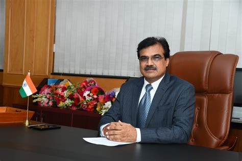 Rajnish Sharma Classes Laptop Classes 的图像结果