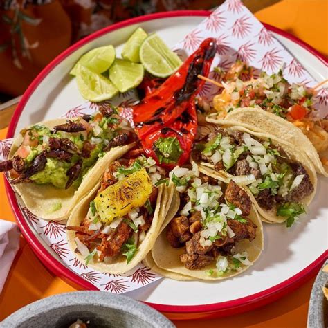 Maharashtra's Famous Food: Trying Konkan, Kolhapuri, Vidarbha Cuisines