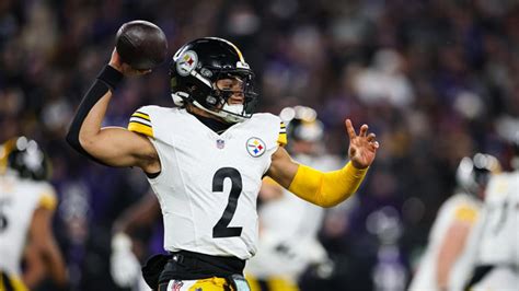 Woman, 2 teens pose as kin of south Delhi boutique owner, tie up guard ...