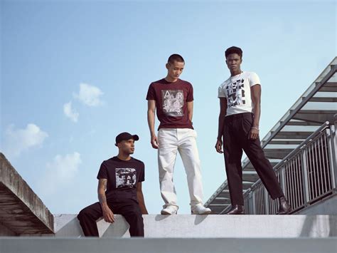 SUMMER IN THE CITY: GRAPHIC T-SHIRT EDIT | Blog – bearhouseindia