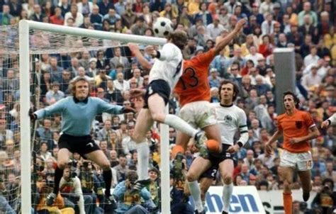 【重说经典】1974年世界杯决赛联邦德国vs荷兰