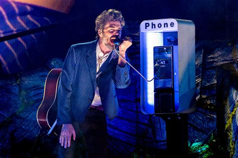 Lord Huron Live: Expertly Rewritten Stage Scenes – Archyde