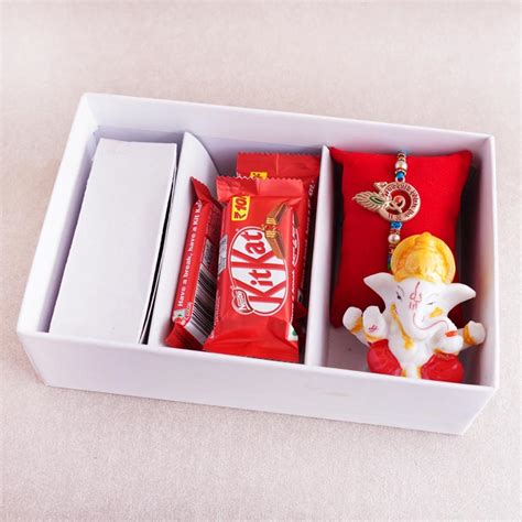 Send Krishna Rakhi and Chocolates in Signature Box Online | Rakhibazaar.com
